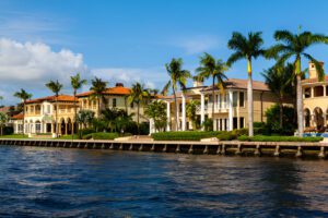 Experience the Best Luxury Vacation Home Rentals Florida with Cestla Vie Vacation Rentals